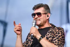 Sobotni koncert w Trzcianie bez playbacku – Zenek Martyniuk zamknął usta krytykom