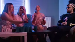 Soleo z nowym hitem - „Chłopy piszczą„! Tłumy na parkietach już szaleją!
