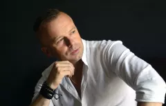 Specjalista od wesel w wersji klubowej! Zespół Kristars z nowością pt. „Nikt o tym nie wie„