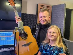 Spektakularny sukces Dawida Narożnego i jego córki! Ten duet powalił na kolana wszystkich fanów! Deklasują konkurencje!