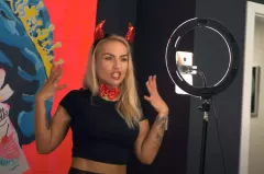 Swinger zaprosił do nowej produkcji gwiazdy TikToka! Fani zachwyceni, uważają ten numer za HIT! 