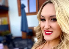 Szokująca metamorfoza! Śliczna wokalistka disco polo wygląda jak żywa lalka Barbie! Fani wstrzymali oddech! 