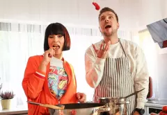 Tak telewizja Disco Polo Music wita wiosnę! Zobaczcie to szalone nagranie w roli głównej Kasia Morawska oraz Marcin Kotyński