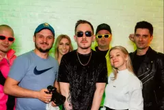 Talip, Pan Mareczek i Dance 2 Disco z nowym numerem ”HOTÓWA” – czy to przebój lata 2025?