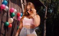 „Chłopak ze wsi„ z dwuznacznym tekstem nowym hitem disco polo?! Zobaczcie premierę, którą wywołała już sporo komentarzy! 