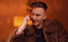 Teledysk Raidera „Świat jest nasz” robi furorę. Tysiące wyświetleń w kilka dni