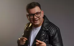 Teledysk „Zostań” Wojtek Metlicki już dostępny! Zobaczcie nowość