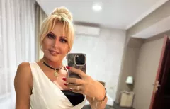 Opadną Wam szczęki! Teresa Werner olśniewa swoją urodą! 67-letnia gwiazda zachwyca figurą
