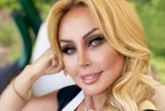 Teresa Werner olśniewa w czerwieni! Co za widok! Spędza wakacje marzeń?! Zobacz najnowsze zdjęcia!
