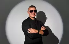 Poszedł na całość?! Internet huczy po zdjęciu Dawida Narożnego! Tego nikt się nie spodziewał