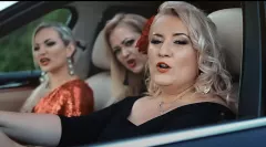 To trio przejdzie do historii disco polo?! Gorąca premiera pt. ”Nie będę Julią” od cudownych wokalistek! To swoisty hymn silnych i niezależnych kobiet!