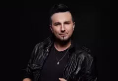 Pilne! Gwiazdor disco polo trafił w nocy do szpitala! Jego stan jest poważny!
