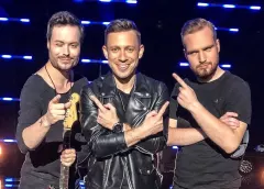 Uwielbiany wokalista wykonał na żywo największy przebój disco polo z lat 80. Kto z Was bawił się przy tej piosence?! 
