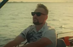 Valdi powraca z niezwykłym hitem „Loca„ - disco polo na nowym poziomie! Podbija polskiego YouTube!