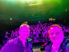 Takiej niespodzianki na scenie nikt się nie spodziewał! Grupa Classic zachwycona! Koncert przejdzie do historii! 