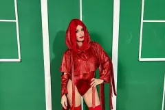 Gwiazda disco polo rozgrzała internautów bardzo odważną stylizacją! Odsłoniła naprawdę sporo!