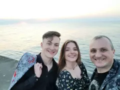 Wyjątkowy jubileusz uwielbianego gwiazdora disco polo! Pora otwierać szampana! Jest niespodzianka! 
