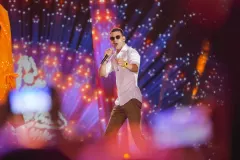 „Obrączki szczerozłote„ HITEM podczas Wakacyjnej Trasy TVP! Radek Kudelski Bayera skradł telewizyjne show! VIDEO