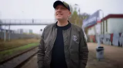Gwiazdor disco polo zmusza do płaczu?! Ten materiał to prawdziwy wyciskacz łez!