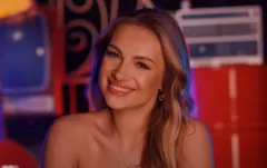 Zaskakująca premiera zespołu New Fire! „Smak jej ust„ to nowy hit, który podbija TikToka! Fani „Jest ogień„ 