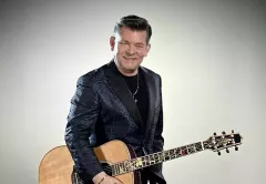 Zenon Martyniuk na żywo: zobacz jak król disco polo zaśpiewał jeden z najpiękniejszych utworów sprzed 32 lat | VIDEO