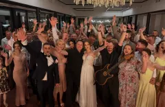 Zespół Classic na weselu Kingi i Daniela. Zdjęcia i życzenia dla pary młodej