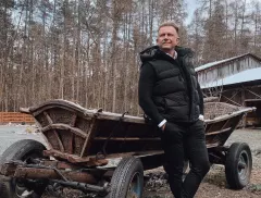 Gwiazdor disco polo przyłapany z ogromną strzelbą w rękach?! 