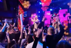 Zespół MIG z wielkim show w klubie Explosion "Co Ty mi dasz" na żywo. Publiczność oszalała podczas koncertu!

