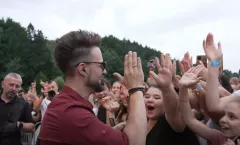 Zespół Roy: „Takiego Janicka„ na Żywo w Iwkowej - Wideo, które Podbija Internet!
