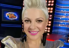 Zjawiskowa Magda Narożna podbija serca fanów w kuszącej czerwieni. Sukienka królowej disco polo zachwyca internautów!