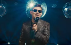 Zniewalająca nowość Zenona Martyniuka już w sieci! Król disco polo utworem „To ja Ciebie wołam„ zostawia konkurencje w tyle! 