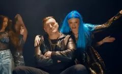 Agbe triumfuje! Nowość królowej latino ”On mnie bierze” podbija YouTube?! To zasługa klipu z Mariuszem Wachem?
