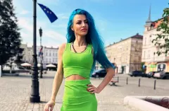 Agnieszka Brysiak AGBE olśniła fanów disco! Jej soczysta stylizacja podbija internet! 