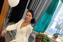 Zobacz, jak Etna z disco-polo zaskoczyła fanów na Cyprze! Te nogi!