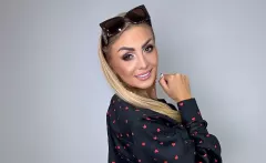 Żona Dawida Narożnego w zachwycającej stylizacji! Joanna Narożna oczarowała fanów swoim wyglądem!