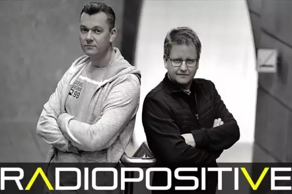 Premiera muzyczna: Radiopositive - Tak nierealnie