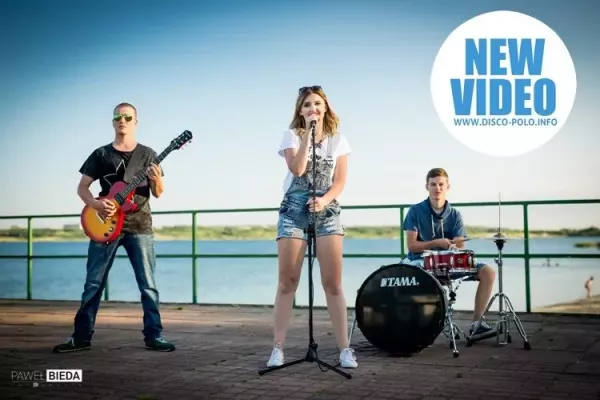 Premiera klipu: Open - Na dzikiej plaży