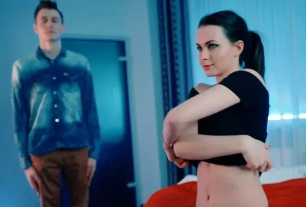 Lovi - Kocham Jej Czarne Oczy | PREMIERA klipu