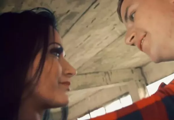 Never - Lubisz Kiedy Mowie Kocham Cie | Premiera klipu