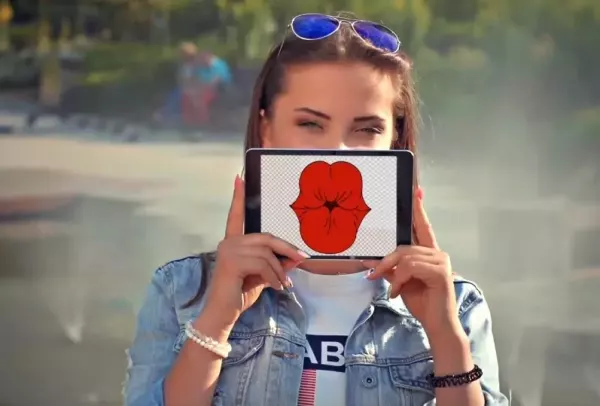Selfie - Poziomki | Premiera teledysku