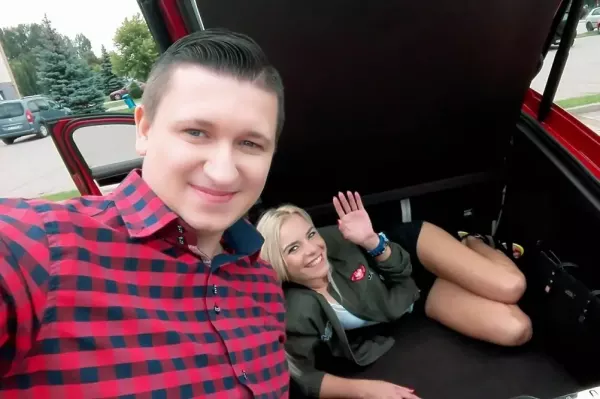 Co za fura! Formacja Speed nagrała klip do singla "Lecimy Lecimy" | VIDEO