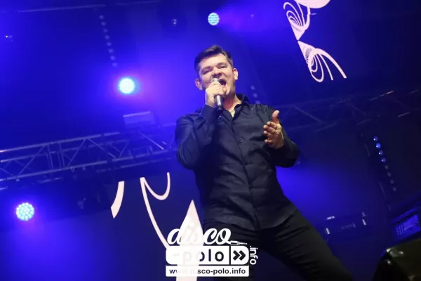 Zenon Martyniuk - "Ja nagrywam utwory, które mi się podobają"