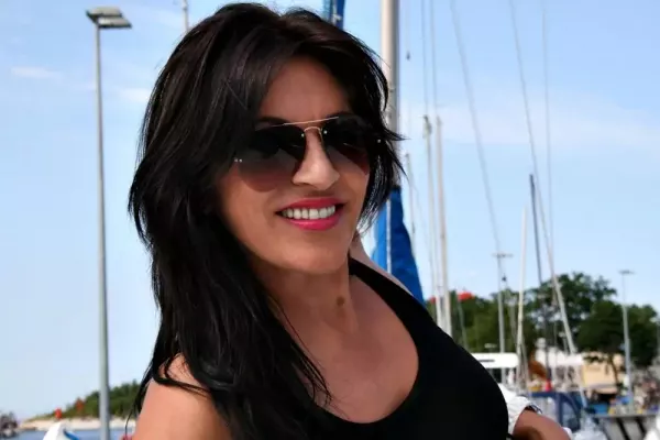 Swoje urodziny obchodzi dzisiaj: Justyna Adamczak| Czego życzycie artystce?