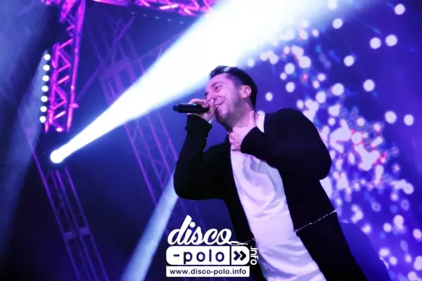 Marcin Miller porwał fanów do tańca! Sprawdźcie koniecznie! | VIDEO