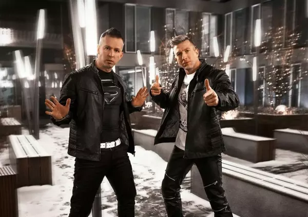 Debiutancki singel pod tytułem "Cały Świat" zawojuje branżą disco polo? Zobaczcie premierę formacji X-Positive | VIDEO