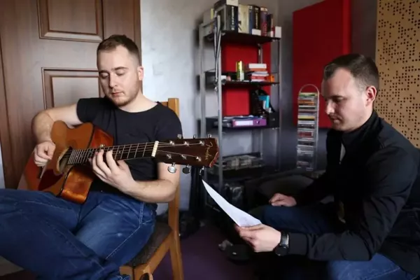 Jak to się stało… że oni są tak dobrzy?! Akustycznie z utworami Playboys!