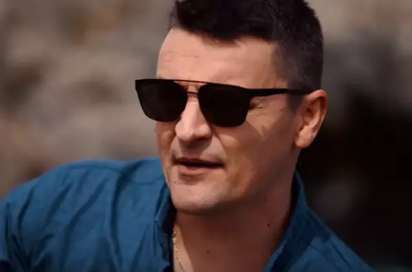Znany wokalista disco polo w namiętnym wyznaniu Od pierwszego wejrzenia! | VIDEO