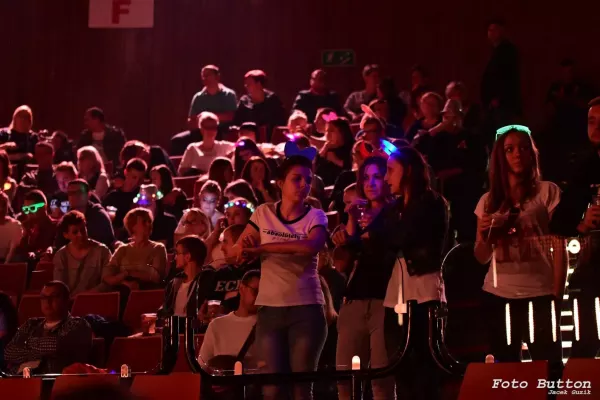 Tysiące fanów zaśpiewało największy przebój disco polo! Przejdą Wam ciarki!