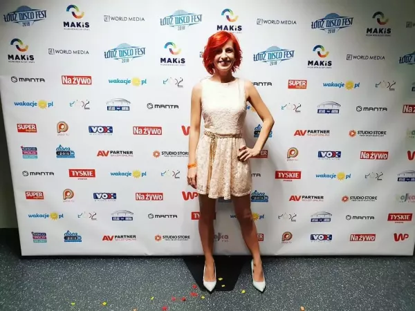 "Po prostu ogień"! Zaskakująca stylizacja wokalistki disco polo!