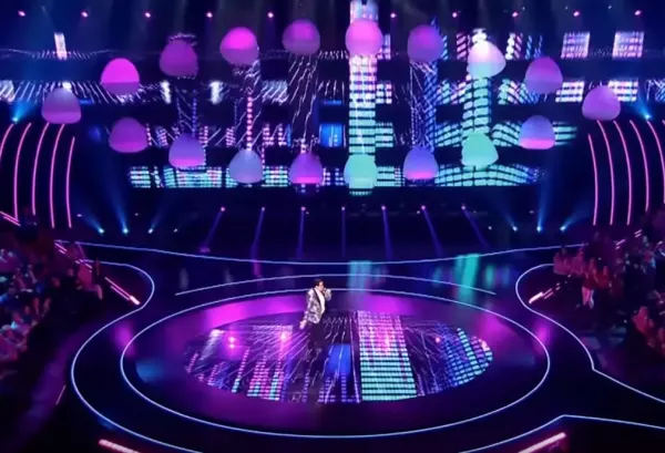 Zenon Martyniuk może obawiać się konkurencji?! Ten występ podzielił internautów! 